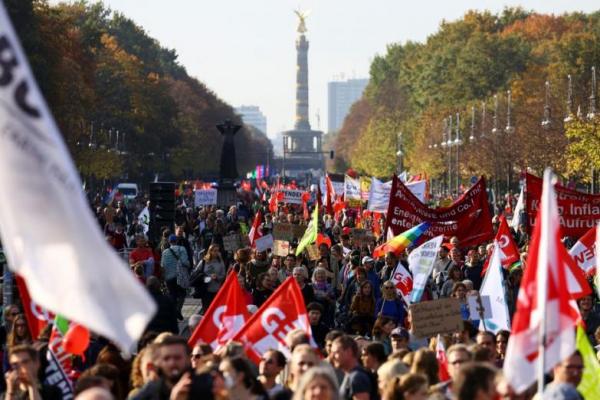 Ribuan Orang di Jerman Protes Menuntut Distribusi Dana Energi