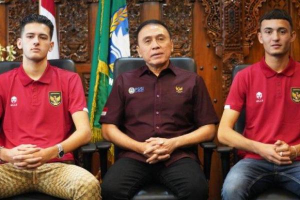 Calon Pemain Naturalisasi Ivar Jenner dan Justin Hubner Jalani Pemeriksaan Kesehatan