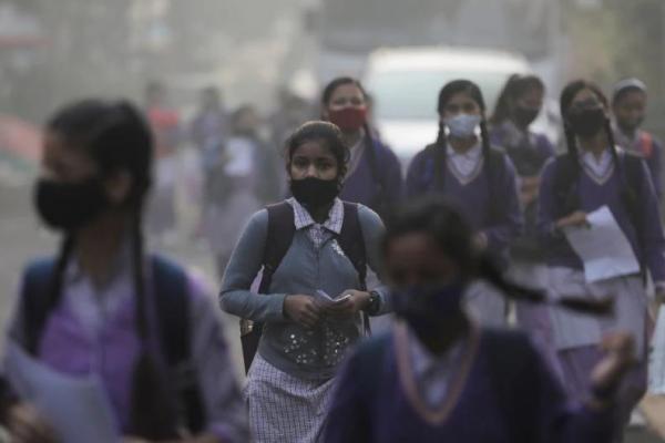 Masih Bergulat dengan Polusi Udara Berbahaya, New Delhi Tutup Sekolah Dasar