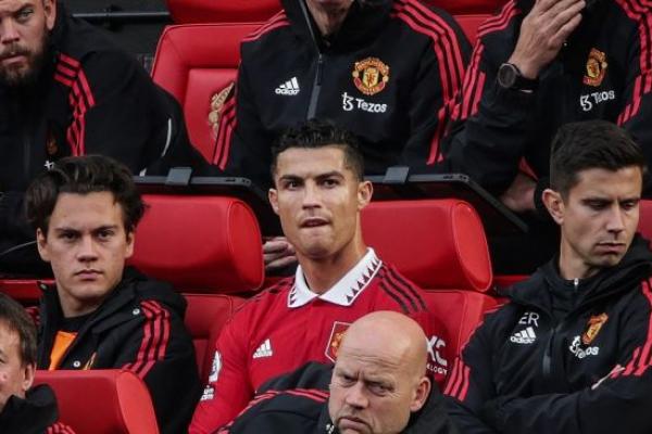 Manchester United Bereaksi Tanggapi Wawancara Ronaldo