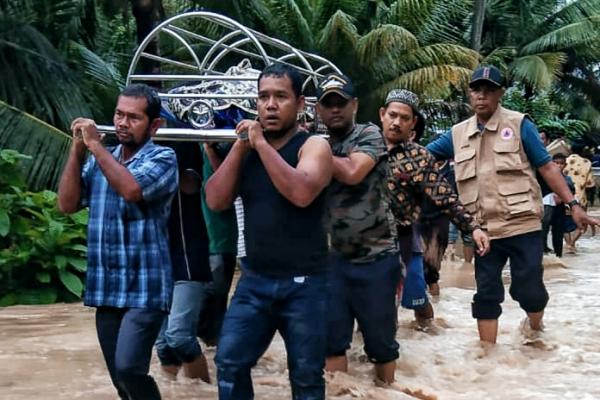 Dua Orang Meninggal Akibat Banjir di Kabupaten Bireuen