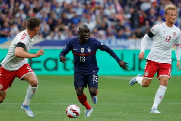 Barcelona Mulai Serius Datangkan N`Golo Kante