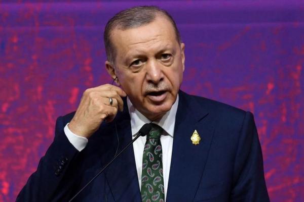 Erdogan Sebut Turki akan Luncurkan Operasi Darat Terhadap Suriah