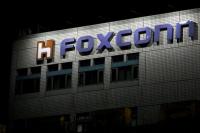 Ribuan Pekerja Pabrik iPhone Foxconn China Keluar, Produksi Menurun