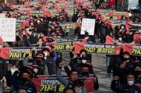 Sopir Truk Korea Selatan Kembali Mogok Besar-besaran, Rantai Pasokan Terancam