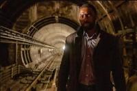 Netflix Rilis Dua Foto Baru Idris Elba yang Kembali Berperan di Film Luther