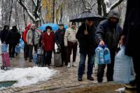 Pasokan Listrik Masih Terbatas, Salju Mulai Menyelimuti Kyiv