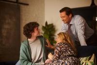 Review Film The Son Dibintangi Hugh Jackman, Satukan Kehidupan Keluarga yang Hancur
