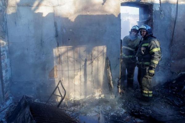 Ditekan Batasan Harga Minyak, Rusia Bombardir Rudal ke Ukraina