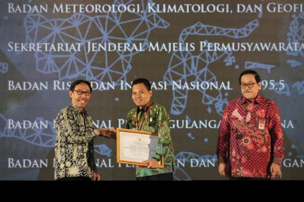 Setjen MPR-RI Peroleh Penghargaan Meritokrasi Tahun 2022 dari KASN