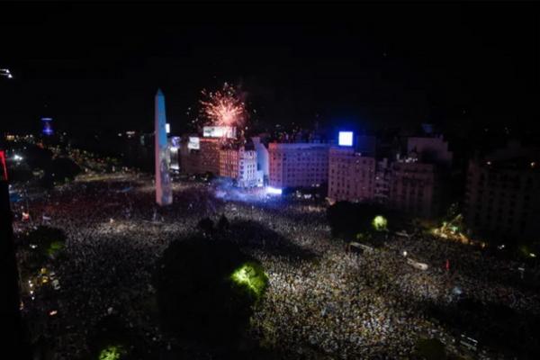 Genderang Kemenangan Argentina di Piala Dunia Meluap di Jantung Kota Buenos Aires