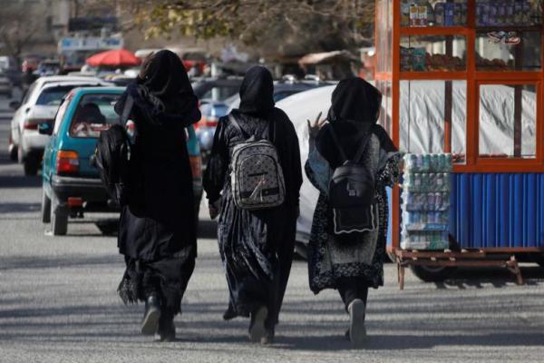 Dicegat Taliban di Gerbang Universitas, Mahasiswi Afghanistan Diminta Pulang