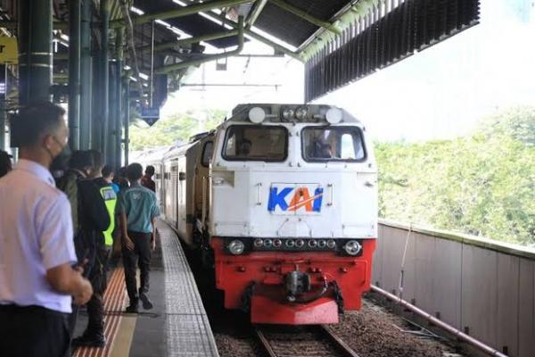 Nataru, Jumlah Penumpang Kereta Api Melonjak Dua Kali Lipat