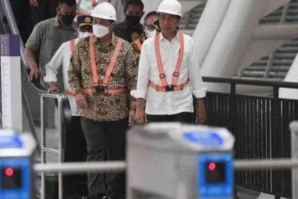 Miliki 14 Jalur Kereta, Jokowi Resmikan Revitalisasi Stasiun Manggarai 
