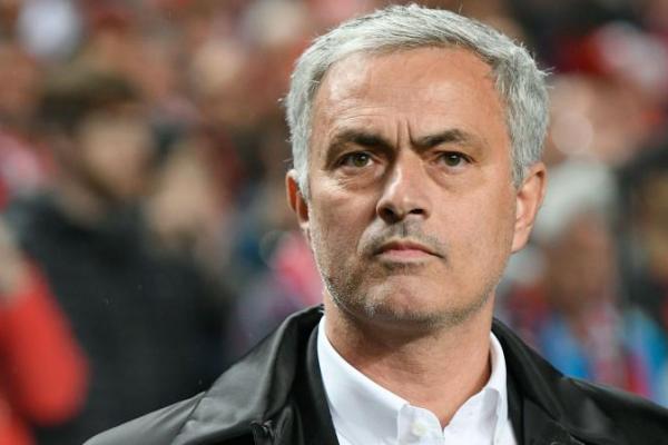 AS Roma Tak Khawatir Jika Kehilangan Jose Mourinho