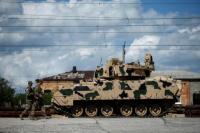 Dibantu Kendaraan Lapis Baja, Ukraina Mengaku Butuh Tank untuk Lawan Rusia