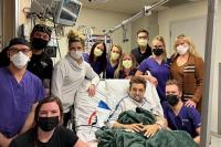 Kesehatannya Terus Membaik, Jeremy Renner Berterima Kasih pada Staf Medis RS