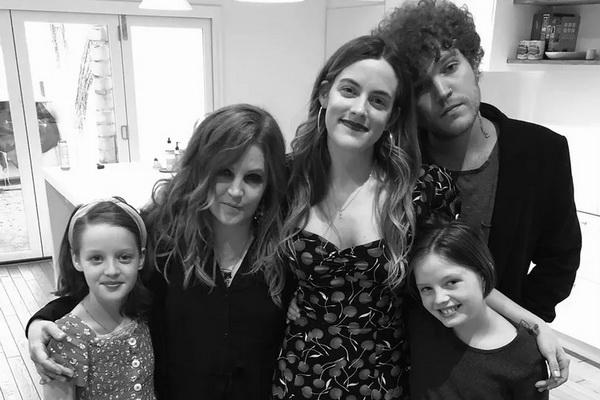 Mengenal 4 Anak Lisa Marie Presley, Cucu King of Rock N Roll Elvis Presley dan Priscilla Presley