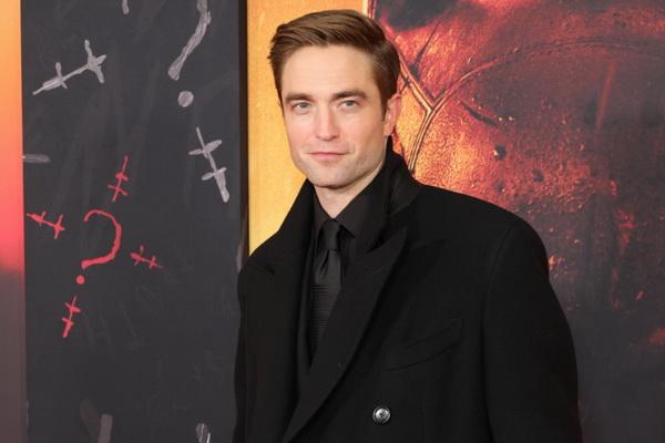 Detoks Tubuh, Robert Pattinson Hanya Makan Kentang Selama Dua Minggu