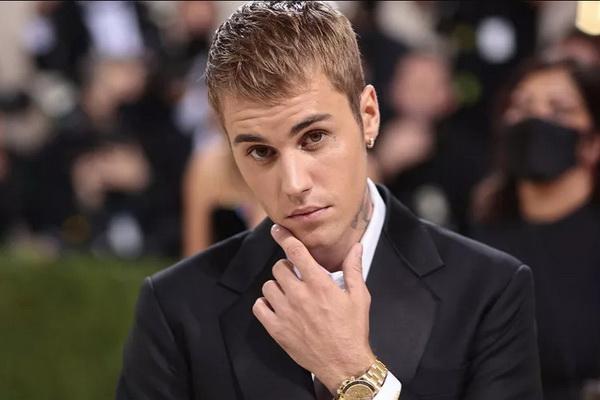 Fantastis, Justin Bieber Jual Katalog 291 Lagunya Seharga Rp 3 Triliun!