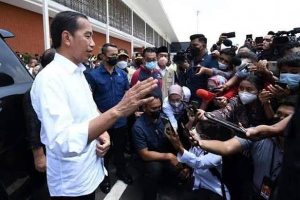 Tak Cuma Politik, Ini Pertimbangan Jokowi Rombak Kabinet