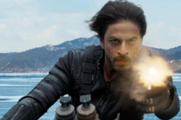 Pathaan Sukses Besar, Penantian Shah Rukh Khan Bermain di Film Laga Selama 30 Tahun