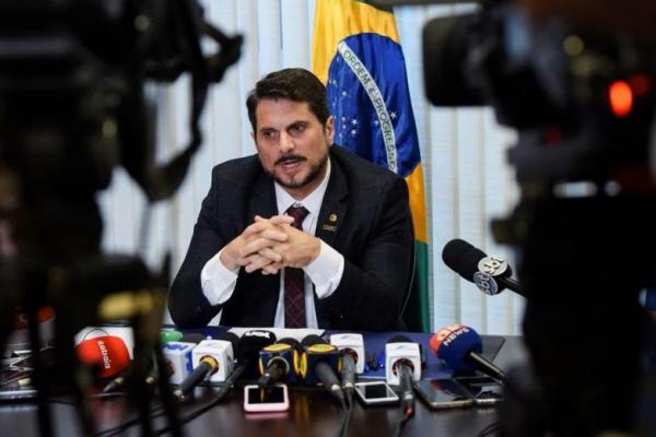 Hakim Brasil Mengonfirmasi Ada Pertemuan Konspirasi Pemilu oleh Bolsonaro