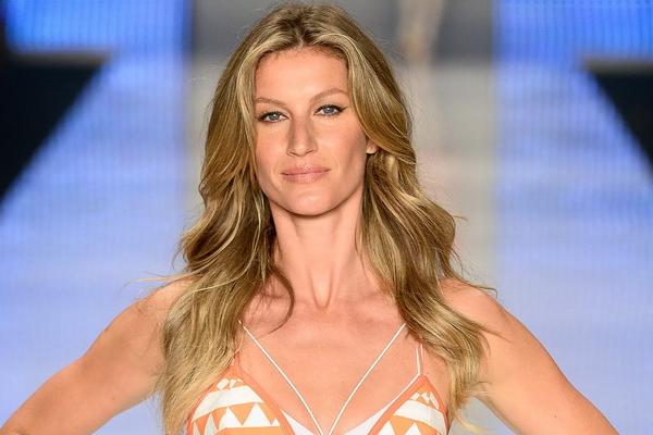 Latihan untuk Karnaval Brasil, Gisele Bundchen Pamer Gerakan Tarian Seksi