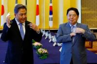 Menlu Jepang dan Korea Selatan Bertemu, Bahas Hubungan Masa Kolonial
