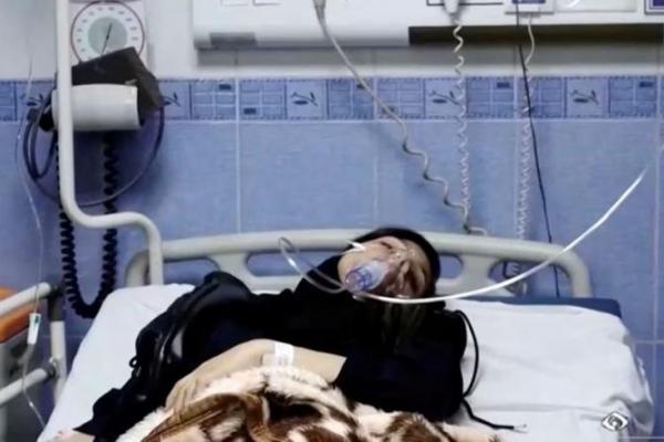 Protes Meledak Lagi di Iran atas Kasus Serangan Racun Anak Sekolah Perempuan