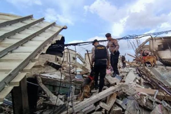 Pencarian korban kebakaran Depo Pertamina di Plumpang, Jakarta Utara 