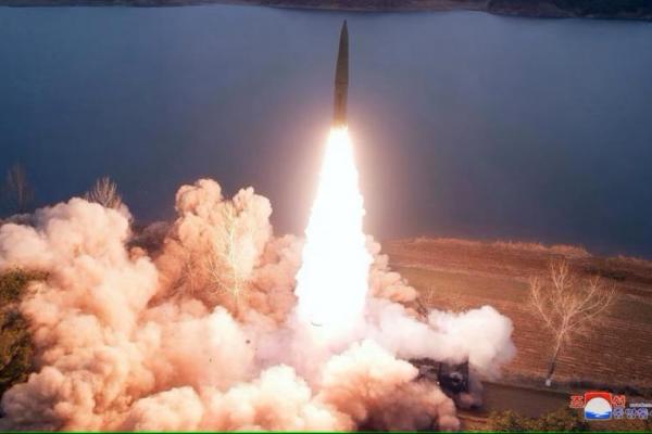 Korea Utara Sebut Peluncuran Rudal Melatih Tentaranya Beraksi Setiap Waktu