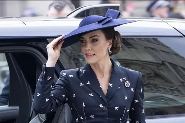 Kenakan Busana Peplum, Intip Gaya Kate Middleton yang tak Lekang oleh Waktu
