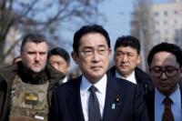 Tunjukkan Solidaritas, PM Jepang Bertemu Zelenskiy dan Kunjungi Situs Pembantaian