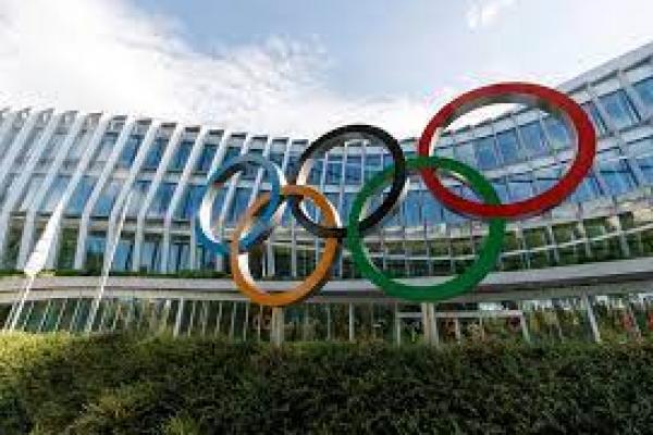 Rusia Kecam IOC Larang Atletnya Gunakan Simbol Kebangsaan