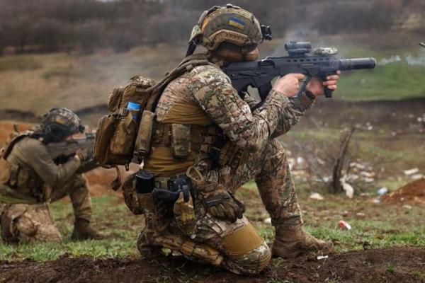 Peneliti Stockholm: Perang Ukraina Memacu Rekor Pengeluaran Global untuk Militer