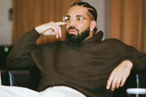 Drake Cuek dengan Dugaan Bocornya Video tak Senonoh di Dalam Jet Pribadi