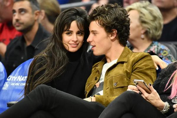 Mesra di Coachella, Benarkah Shawn Mendes dan Camila Cabello Kembali CLBK? Ini Faktanya