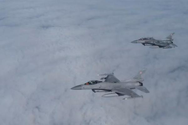 Rusia Pertanyakan Keterlibatan NATO Jika F-16 Ditransfer ke Ukraina