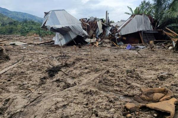 Palang Merah Kongo Hentikan Pencarian Ratusan Korban Banjir