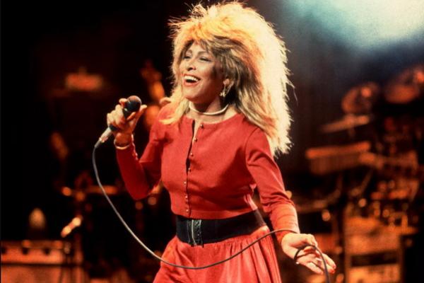 Tina Turner Wafat, Kisah Perjalanan Hidup dan Karier Musik Queen of Rock. (FOTO: GETTY IMAGES)