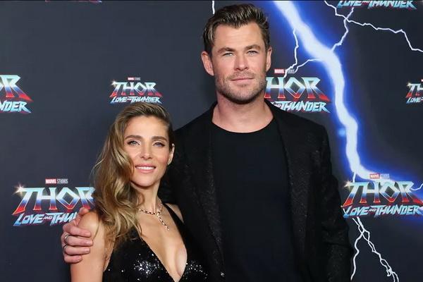 Suami Sayang Istri, Chris Hemsworth Puji Pengorbanan Elsa Pataky Jadi Ibu Rumah Tangga