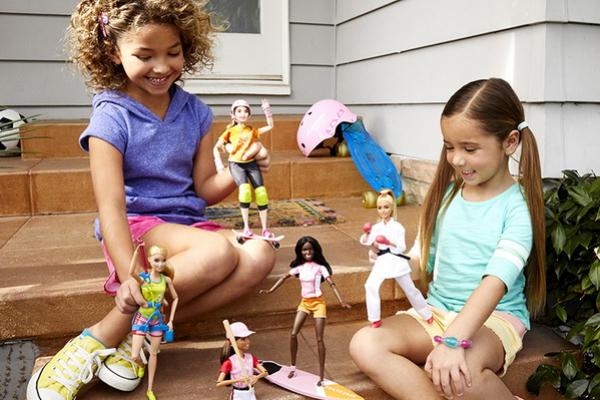 10 Juni Hari Boneka, Bermain Boneka Bisa Membentuk Kepribadian Anak (FOTO: GENIUSPLAY) 