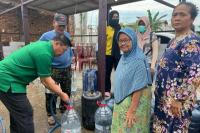 Misi Kemanusiaan Caleg PKB Fuidy Lukman di Kampung Sawah