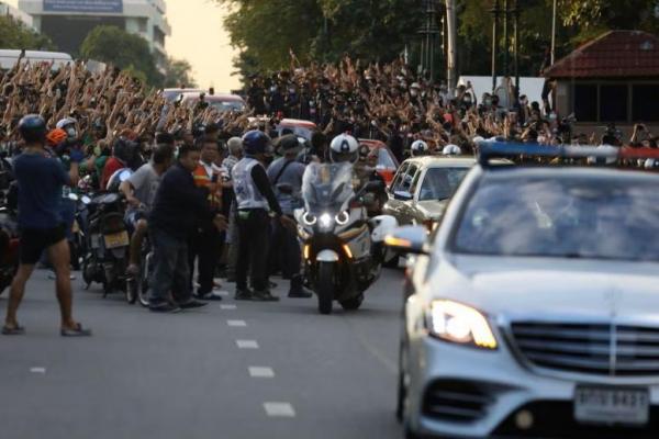 Percobaan Kekerasan Terhadap Ratu Tidak Terbuki, Demonstran Thailand Dibebaskan