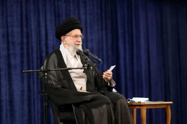 Khamenei Iran Tuntut Swedia Serahkan Pembakar Alquran untuk Diadili