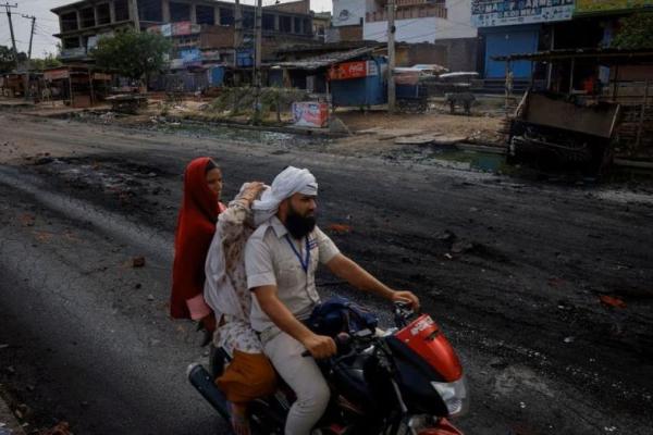 Kerusuhan Hindu-Muslim Tewaskan Tujuh Orang, Pusat Bisnis India Terancam