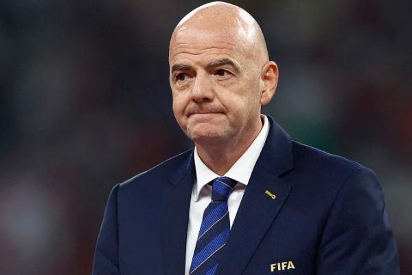 Pemerintah Berikan Bintang Jasa Kepada Presiden FIFA Gianni Infantino