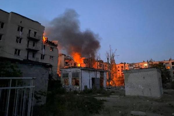 Ukraina Laporkan Rudal Rusia Tewaskan Sembilan Orang dan Hancurkan Hotel di Donetsk