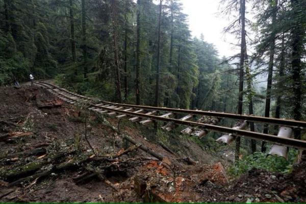 Korban Tewas Tanah Longsor di Himalaya India Naik Menjadi 57 Orang, 10 Hilang